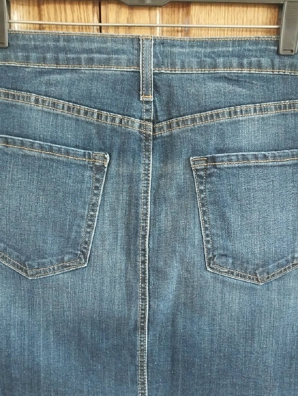 Just Black Stitch Fix NWT Tatiana Denim Skirt Size Large Indigo Blue Frayed Hem - Picture 7 of 12